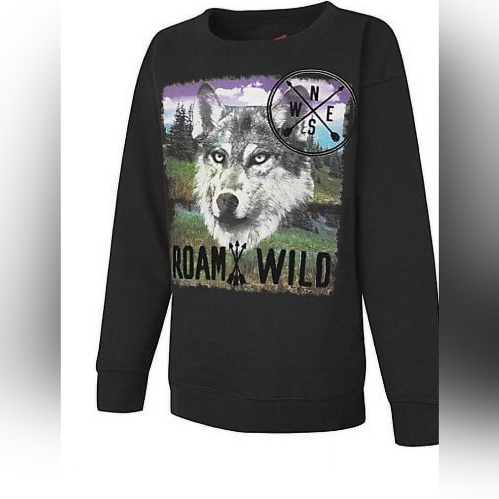 Hanes Wolf Graphic Fleece Lined Sweatshirt Roam Wild Size Meduim